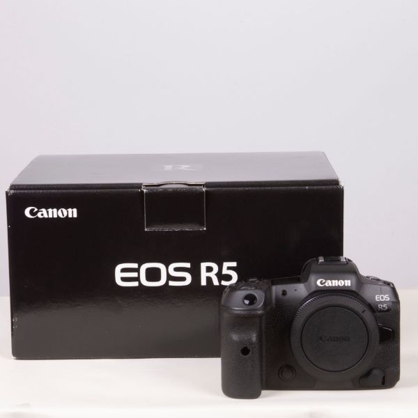 Picture of Canon eos R5 USATA